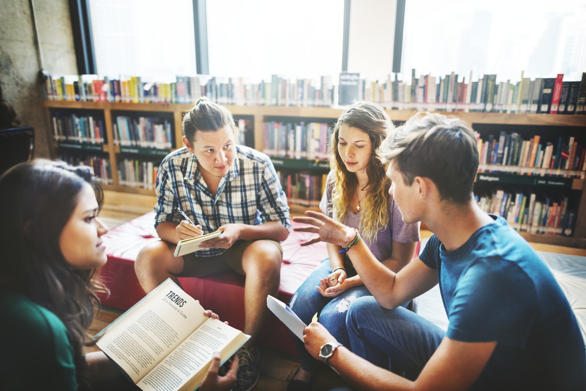 Prepu bedford students discussing college admissions.jpg